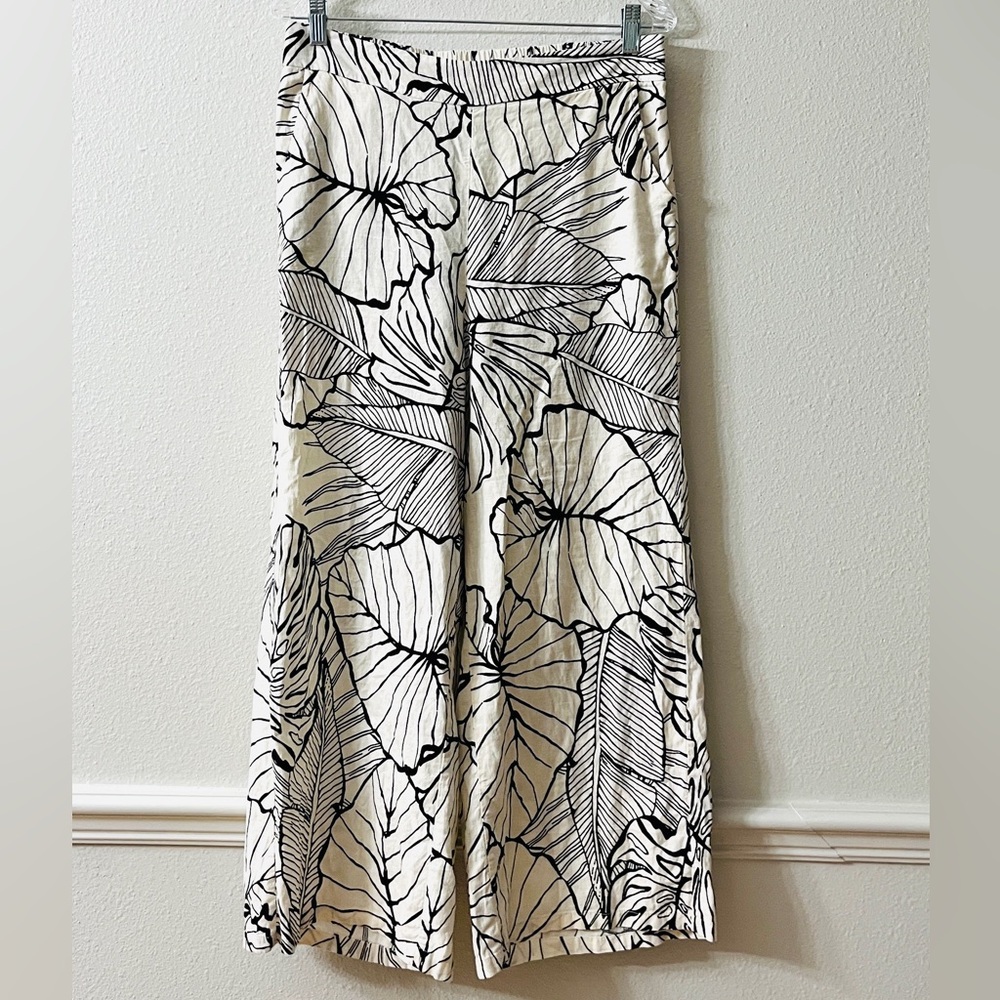 NEW Rachel Zoe Leaf printed Wide Legged pants - Picture 2 of 9